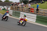 Vintage-motorcycle-club;eventdigitalimages;mallory-park;mallory-park-trackday-photographs;no-limits-trackdays;peter-wileman-photography;trackday-digital-images;trackday-photos;vmcc-festival-1000-bikes-photographs
